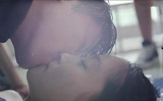 当众吻戏吃瓜群众,吃瓜群众热议不断